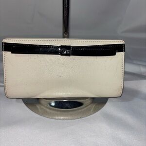 Kate Spade New York Cream and Black Women's Bow Embellished Wallet